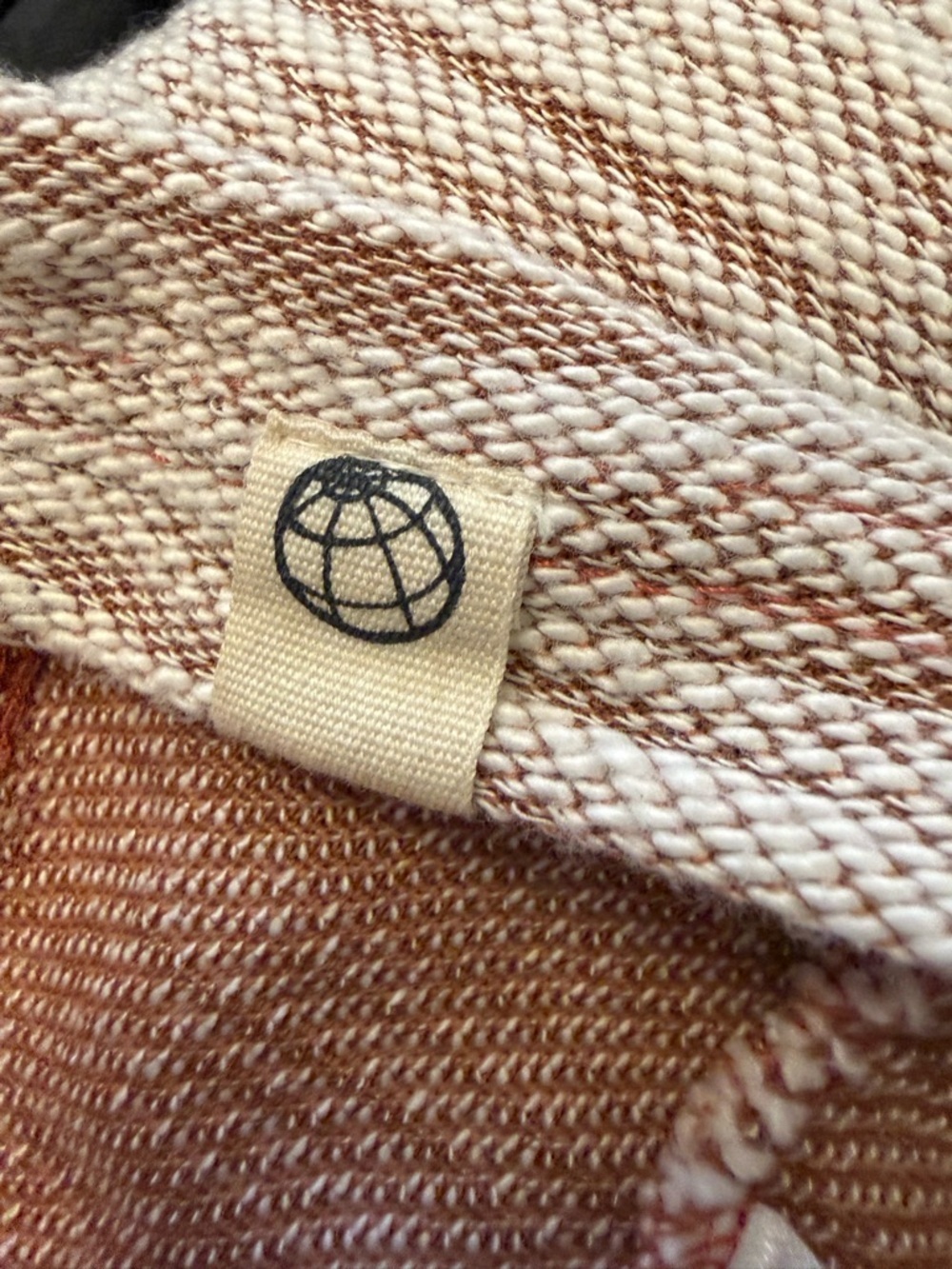 Free Planet Hoodie Medium NWOT Colorblock Henley Pullover Boho Cozy - Picture 7 of 8